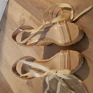 Schutz Beige wedges